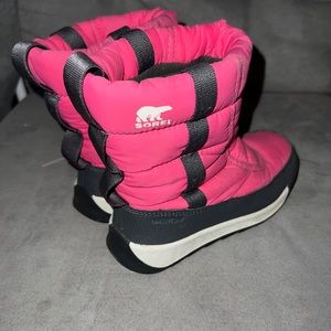Sorel Snow Boots girls size 12 - PINK